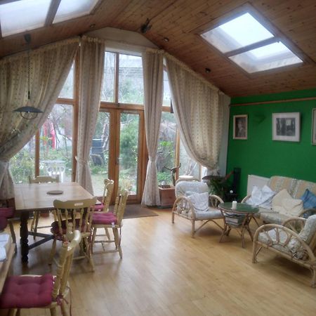 Red Brick Victorian House Next To Croke Park Stadium Dublin Ngoại thất bức ảnh